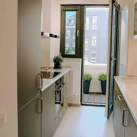 Designer Signature 2 Bdr Cismigiu Park 80Sqm Bukarest Exterior foto