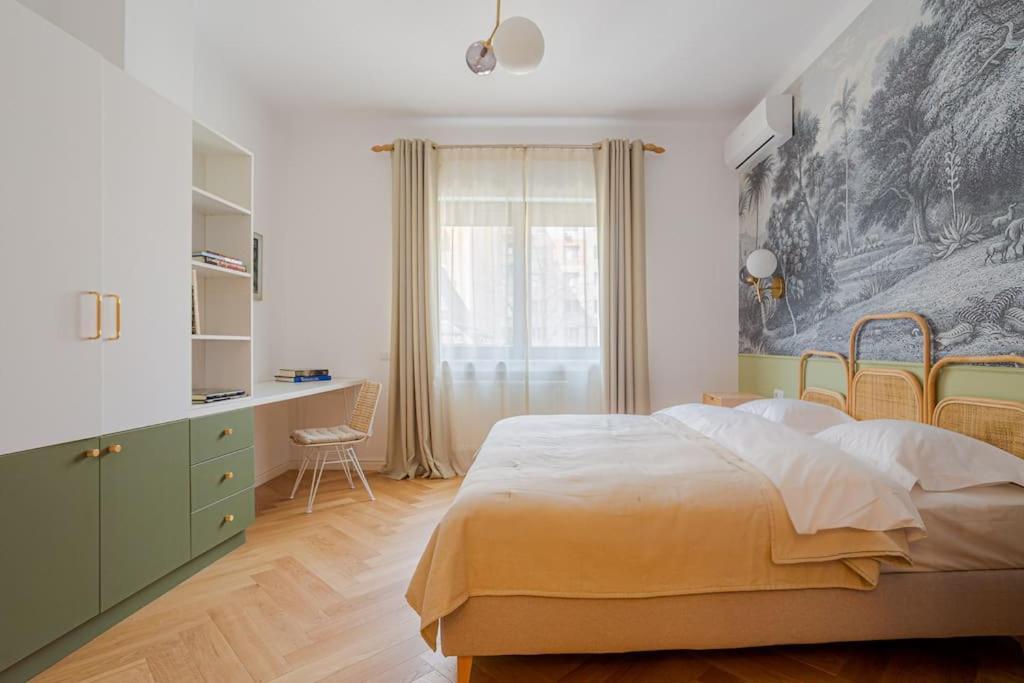 Apartment Designer Signature 2 Bdr Cismigiu Park 80sqm *
