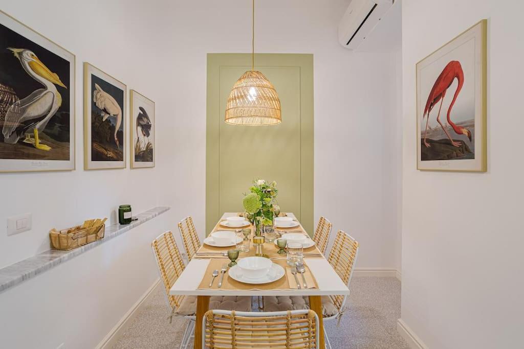 Designer Signature 2 Bdr Cismigiu Park 80sqm Apartment Bucharest